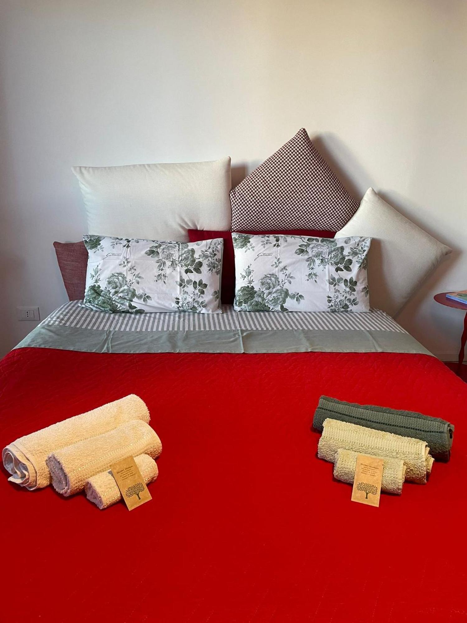 Il Dettaglio Rosso Apartment Livorno Ngoại thất bức ảnh